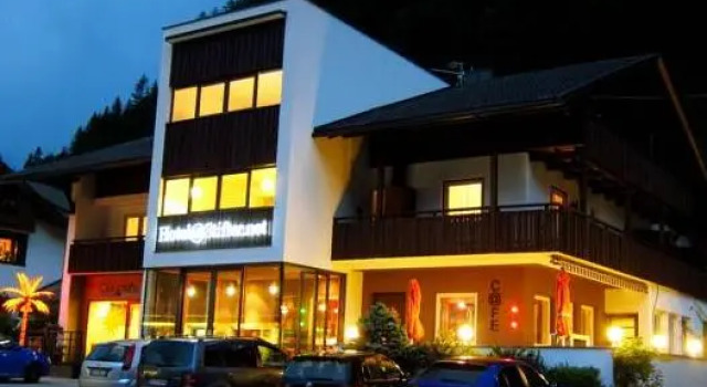 Одноместный номер Standard с балконом Hotel Stifter