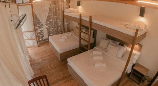 Standard famille chambre 1 chambre avec balcon Mayana