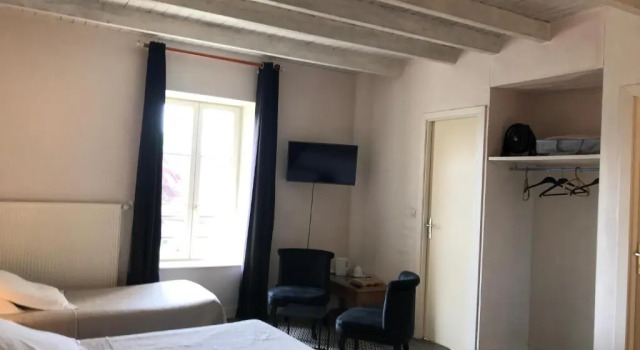 La Boulangeraie, Rezerwuj Hotel Hotele w Haute-Vienne z basenem, Basen