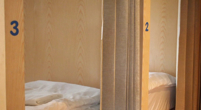 Snooze Poshtel, Varaa Hotelli Hotellit North-Eastern Thailand pysäköinnillä, Pysäköinti