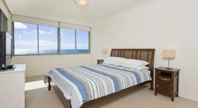 Апартаменты Standard с 2 комнатами с балконом и с красивым видом из окна Berkeley on the Beach