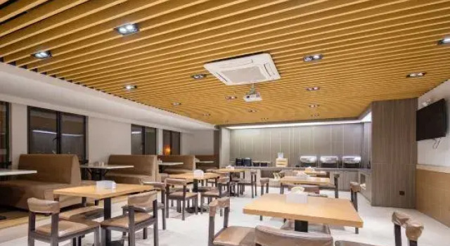 Urba Hotel（Suzhou Mudu）