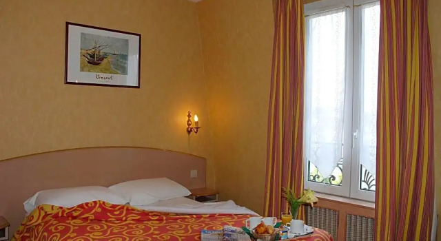 Номер Standard Hôtel Transcontinental