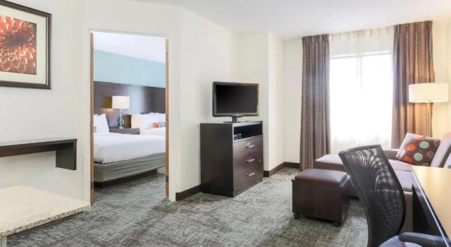 Четырёхместный люкс Staybridge Suites Columbus-Dublin by IHG