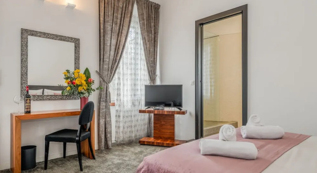 Люкс Deluxe с видом на парк Starlight Luxury Suites