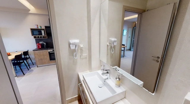 Апартаменты c 1 комнатой с балконом и с видом на бассейн Kallia Suites