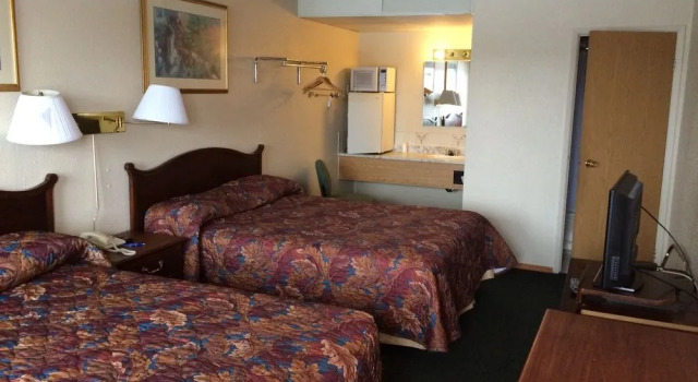 Aladdin Motor Inn, Book Hotel Red Deer Central Alberta