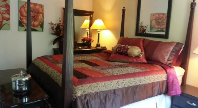 Двухместный номер Standard By the Sea BnB, Sidney Victoria BC