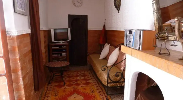 Riad Soleil Rouge, Забронировать Отель Отели Марракеш-Тенсифт-Эль-Хауз с парковкой, Парковка