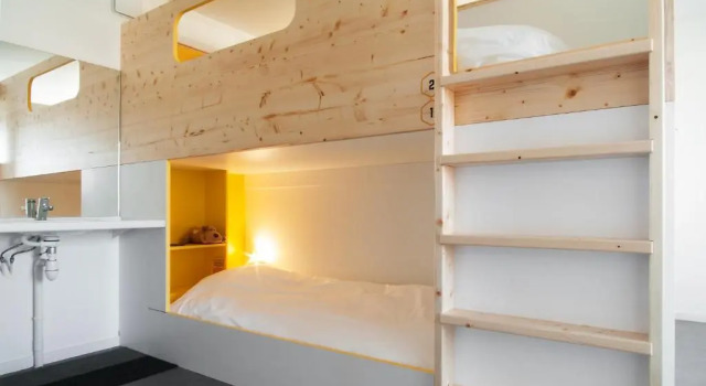 Кровать в общем номере Edd Hostel