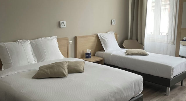 Номер Comfort Hôtel Du Commerce