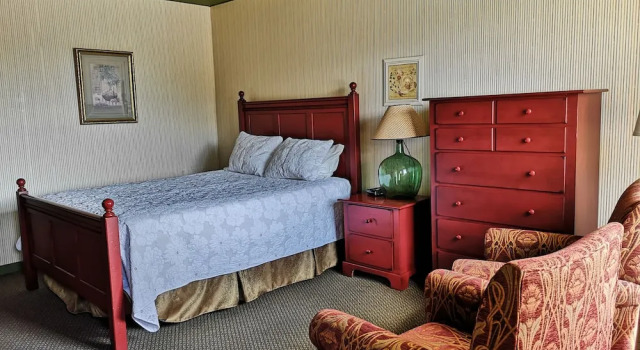 Двухместный номер Standard с балконом Hotellerie Jardins de Ville