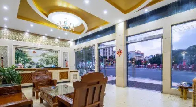Changfa Business Hotel (Ledong People's Hospital), Book Hotel Hotels in Ledong with Parking, Parking