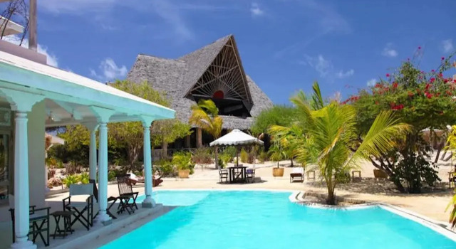 The Majlis Resort, Book Hotel Shela Coast Region
