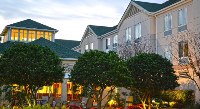 Полулюкс Wyndham Garden New Orleans Airport