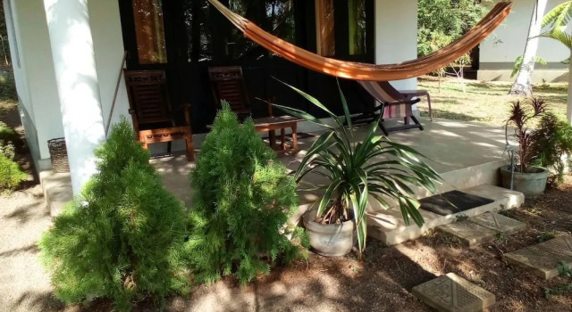 Бунгало Comfort c 1 комнатой рядом с пляжем Chill Enjoy Cabanas & Restaurant