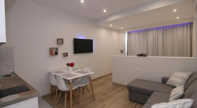 Lakones Deluxe Suites, Забронировать Отель Отели Палеокастрица с парковкой, рядом с Пляж Агиос Спиридон, Парковка
