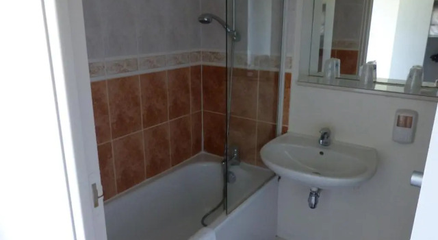 Двухместный номер Standard Logis Hôtel Alizéa Le Mans Nord