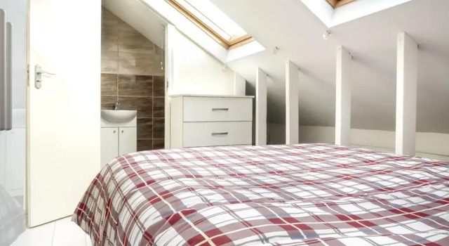 Coronation Road - Deluxe En Suite Room