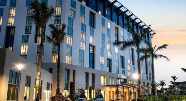 Номер Standard с видом на город Hilton West Palm Beach