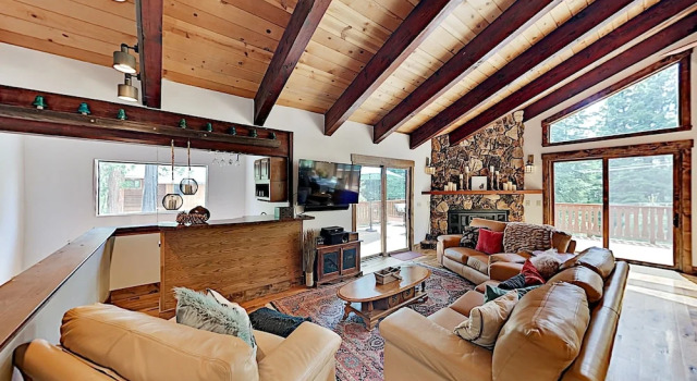 660beavs 4 Bedroom Cabin