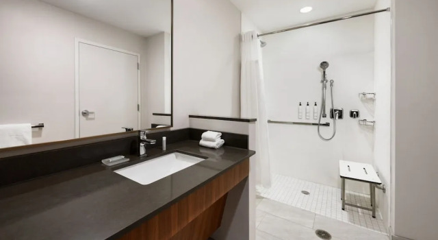 Двухместный номер Standard Fairfield by Marriott Inn & Suites Orlando at Millenia