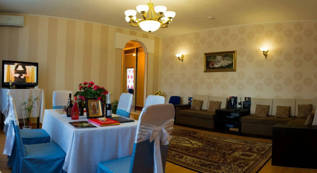 Nobel Hotel