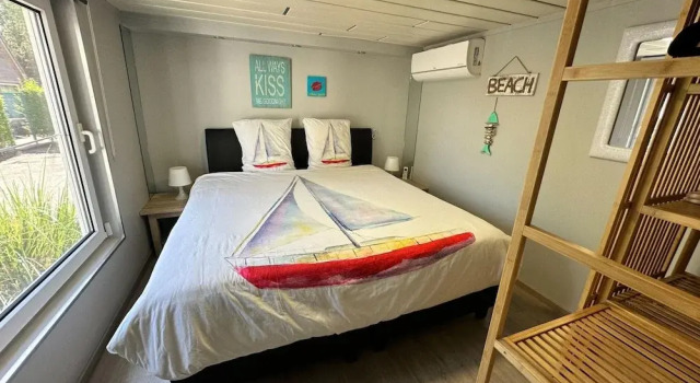 Charming Chalet With Garden, Prenota Chalet Hotel a Flanders con parcheggio, Parcheggio