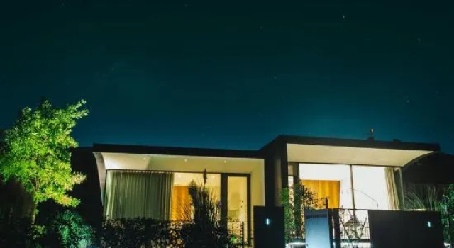 Mirror Houses, Забронировать Отель Отели Больцано с бассейном, Бассейн