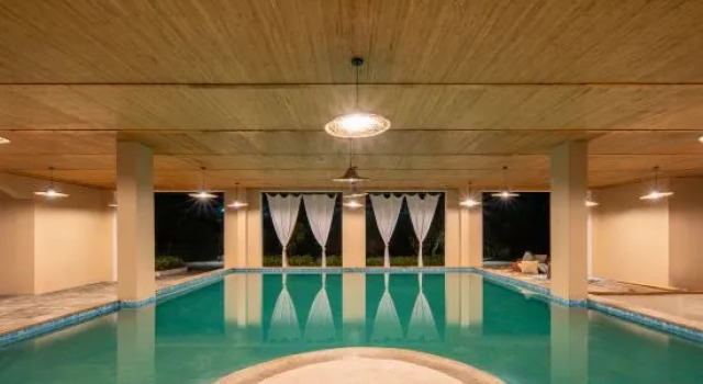 Tonglu Yushanshui · Xuju Homestay, Rezerwuj Hotel Hotele w Hangzhou z basenem, Basen