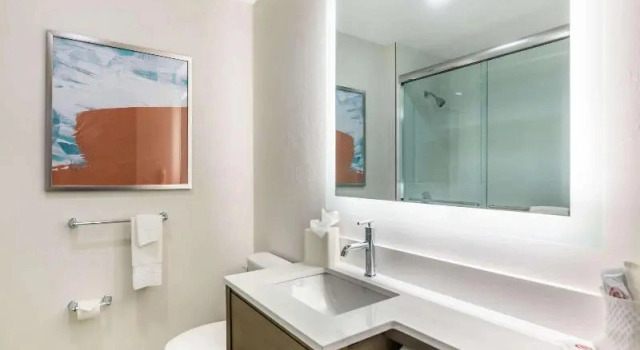 Четырёхместный люкс Comfort Suites Fort Myers East I-75