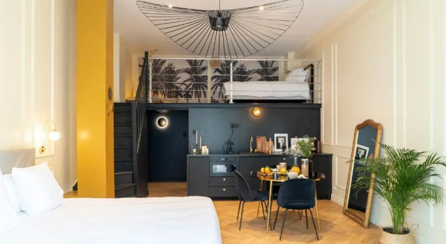 Suite Ocre, Rezerwuj Apartament Hotele w Rhône z parkingiem, Parking