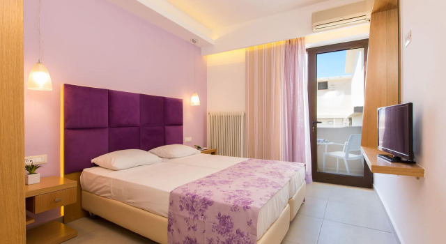 Студия Superior Eltina Hotel