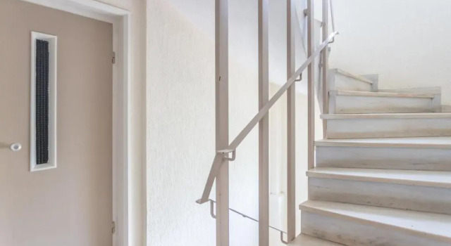 Athens Riviera -HiEnd flat at top Kavouri beach location