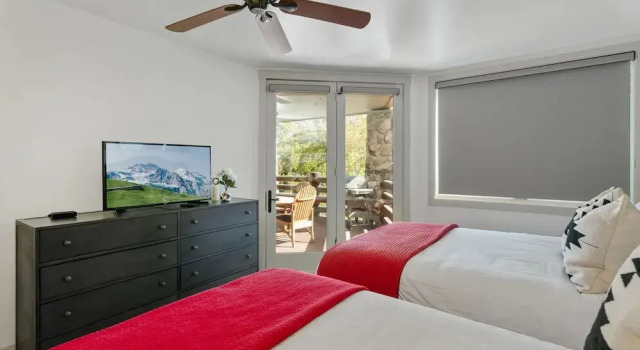 Trail's End Lodge at Deer Valley Resort - Two Bedroom Residence with Den and Spa #102 2 Condo