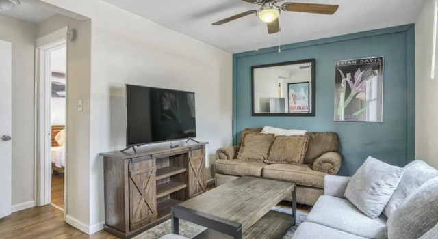 1BR Getaway Ivywild Neighborhood