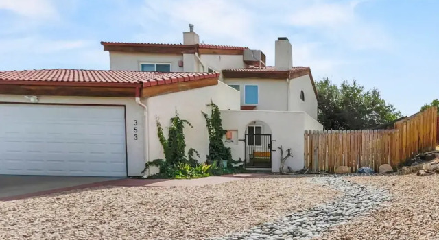 Fairway Desert Vista-valley Views Next To Golf 3 Bedroom Home