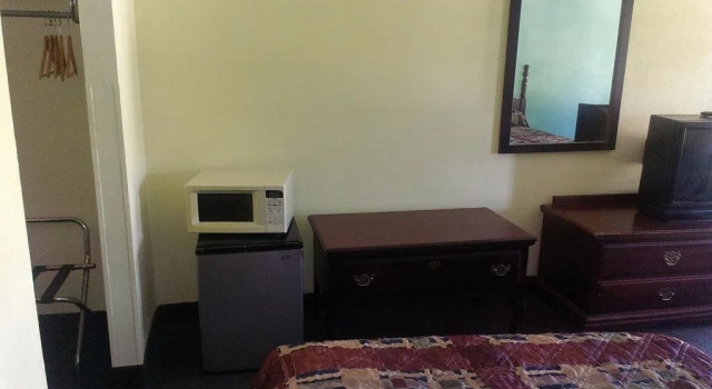 Deluxe Inn, Забронировать Отель Отели Южной Каролины 5 звезд, 5*