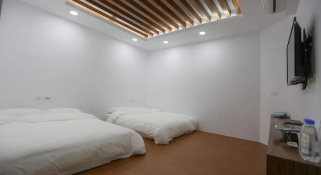 Standard huone Return Home B&B