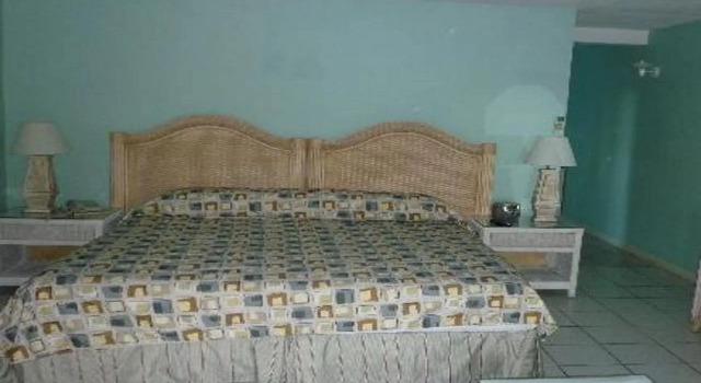 Trade Winds Hotel Antigua, Забронировать Отель Отели Сен-Джонс 4 звезды, 4*