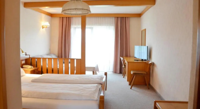 Двухместный номер Standard с балконом Hotel Fantur