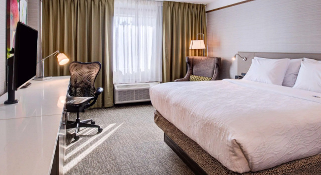 Двухместный номер Premium Hilton Garden Inn Detroit Southfield