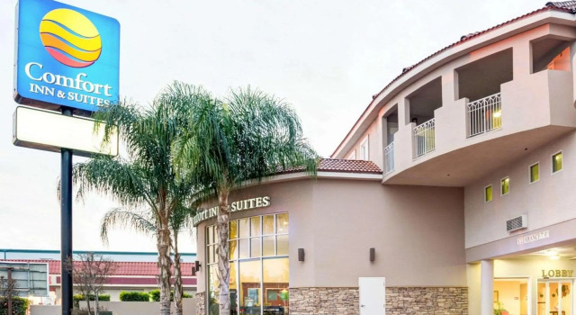 Номер Standard Comfort Inn & Suites Near Universal - N Hollywood - Burbank