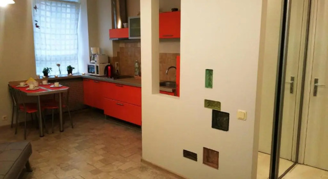 AveSol Apartment
