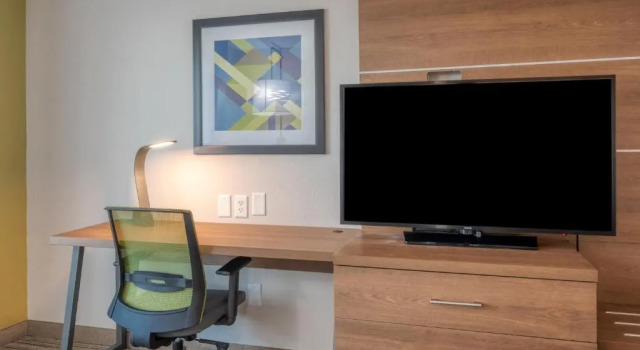Номер Standard Holiday Inn Express Hotel & Suites Greenville by IHG