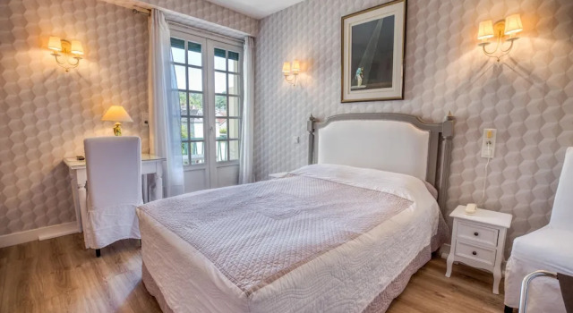 Standard simple chambre avec balcon Le Quercy