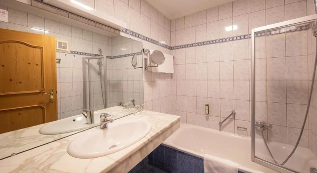 Люкс Hotel Tauernhof I Zell am See-Kaprun Sommerkarte inklusive