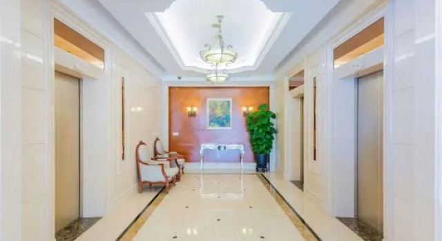 Tinghai International Light Luxury Meisu (Shanwei Poly Jindingwan), Rezervasyon Otel Guangdong otoparklı oteller, Otopark