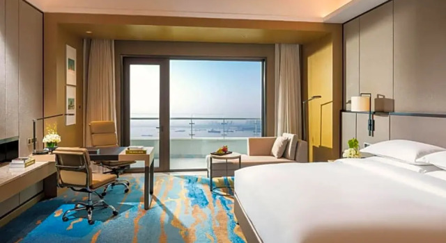Двухместный номер Classic с видом на реку InterContinental Wuhan by IHG