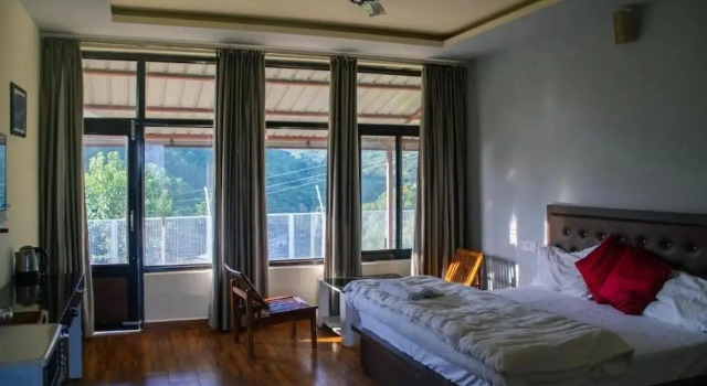 Dhauladhar View Village Resort, Забронировать Курортный отель Недорогие отели штата Химачал-Прадеш, недорого
